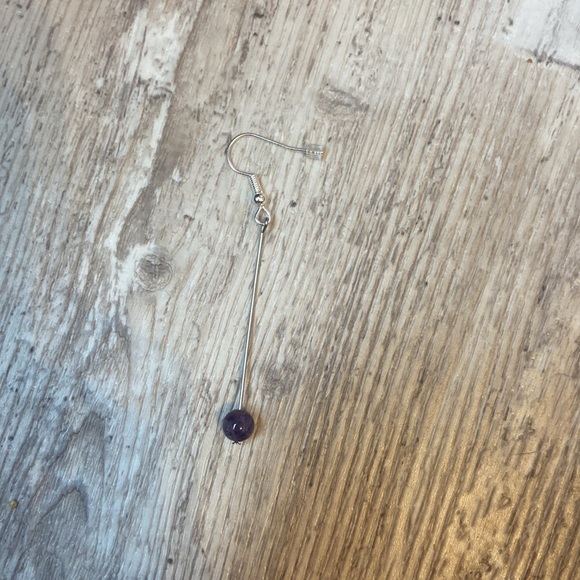 Purple droopy amethyst earrings - Picture 2 of 3